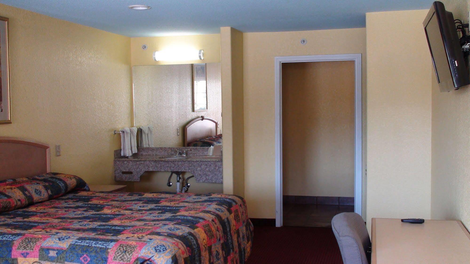 Motel Winnquest Near Ft. Sam Houston San Antonio
